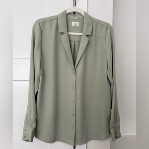 Aritzia Wilfred Light Green Blouse. Size M. Good Condition.